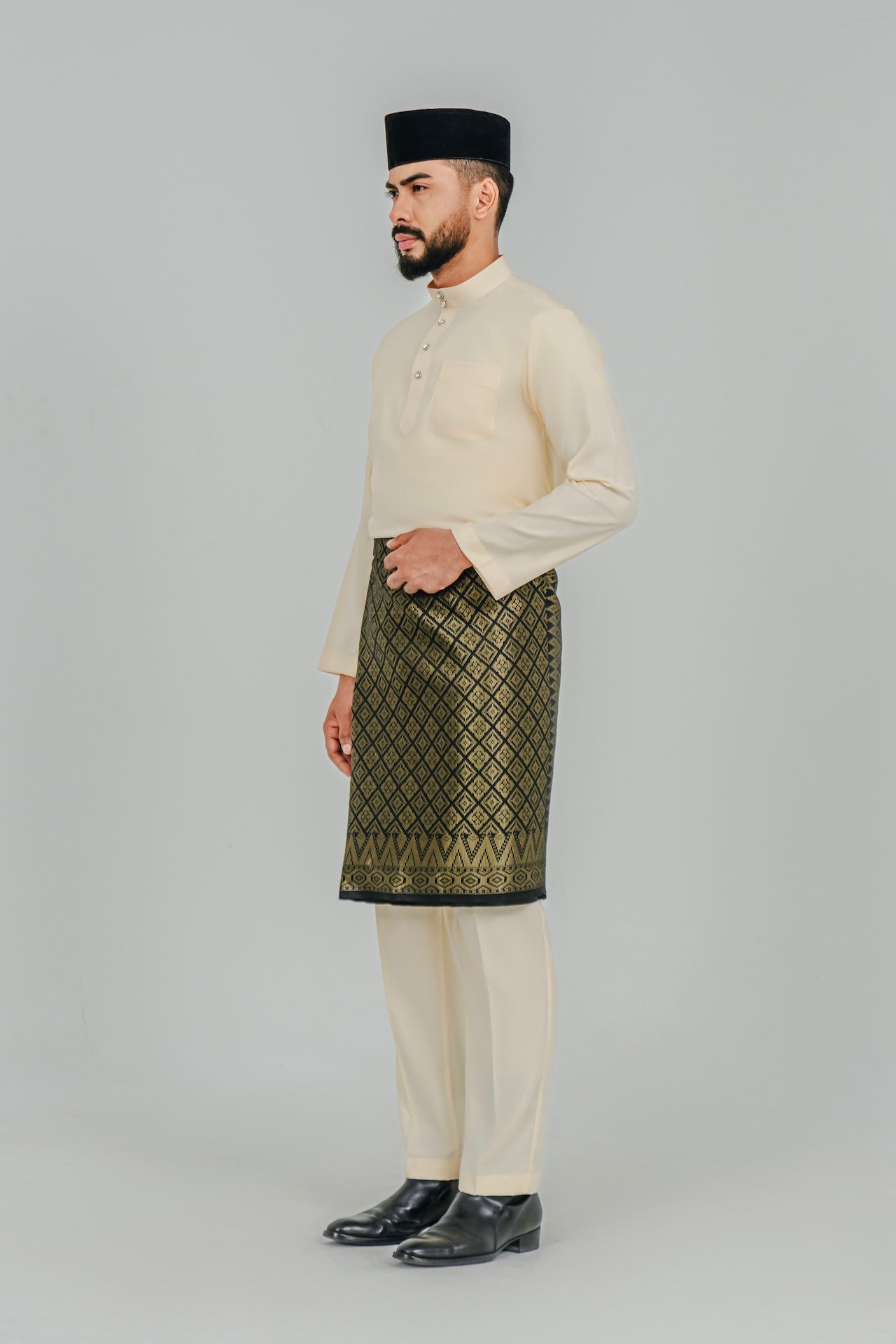 Modern Fit Airy - Cream