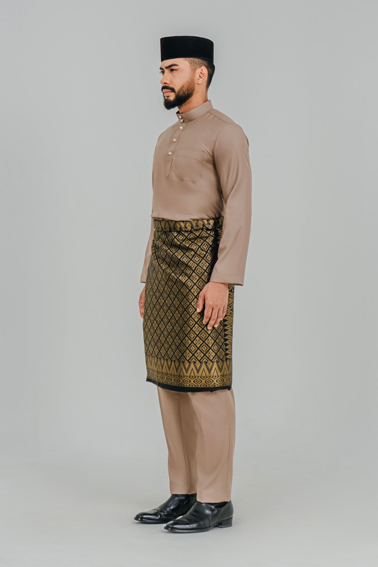 Modern Fit Airy - Taupe Brown