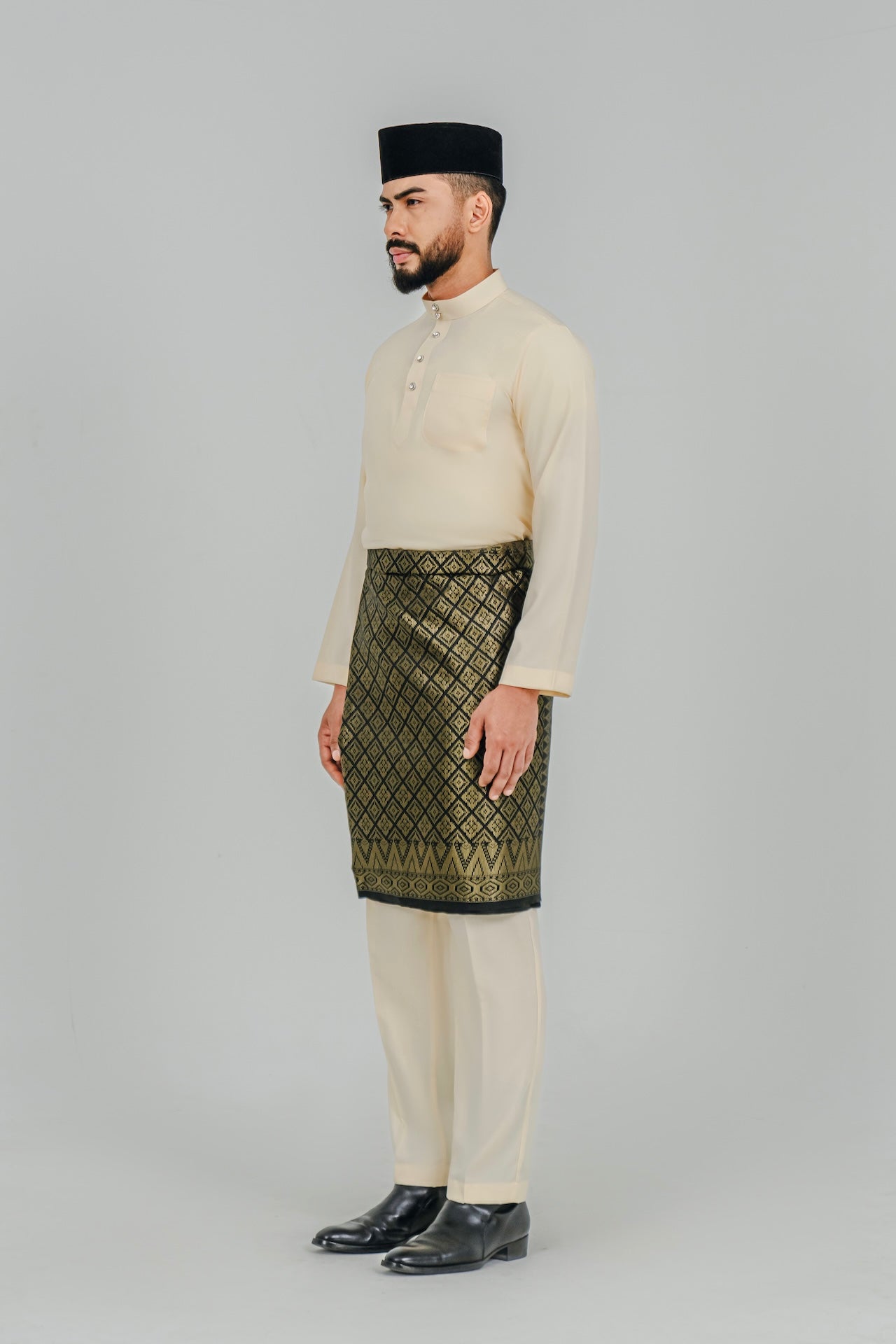Modern Fit Airy - Cream